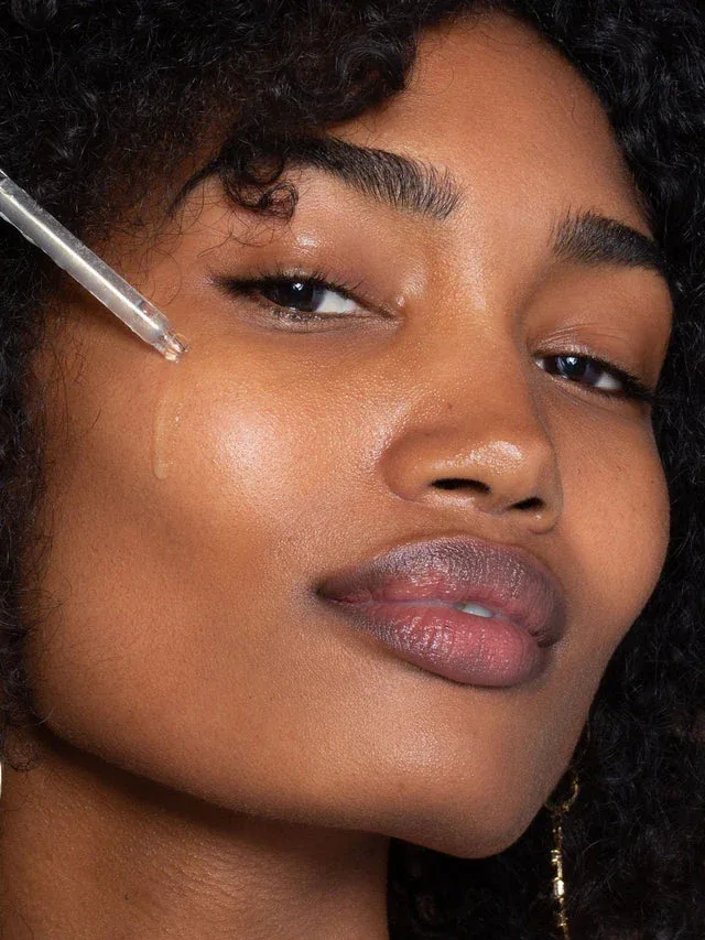 True Skin Radiant Priming Serum - Image 5